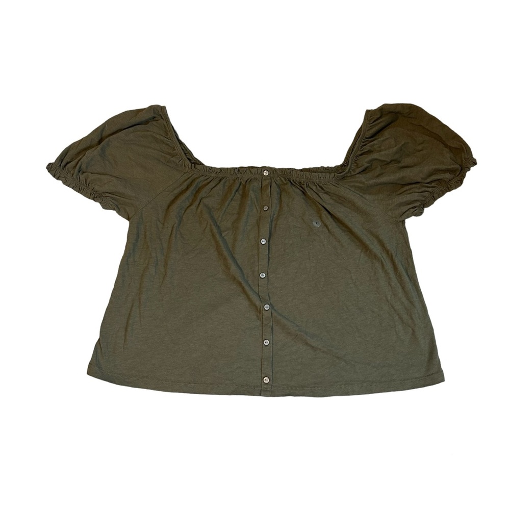 American Eagle Puff Sleeve Button-up Tee